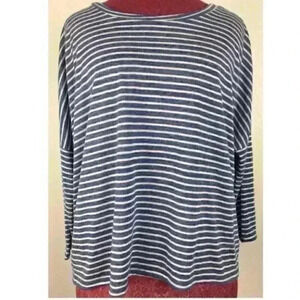 Old Navy Petite Top Small Sp striped Dolman Sleeve